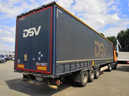 Полуприцеп штора Krone 512316 Полуприцеп штора Krone 512316